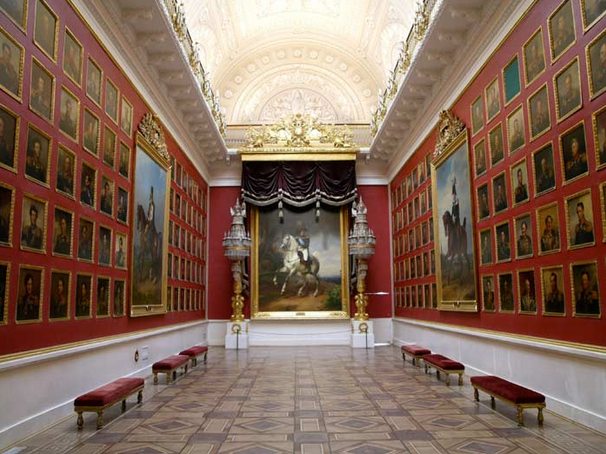 the War Gallery of 1812 at the Hermatage [ekaterina-voyage]
